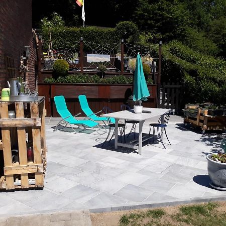 Studio Au jardin fleuri Verviers Exterior foto